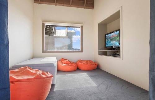 Hotham Heights Apartment | White Crystal 215 - Mt Hotham