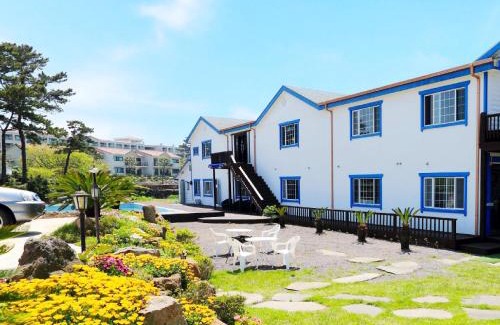 Aewol House | White dream Pension
