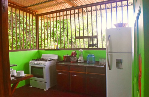 Los Planes Ski Chalet | White Face Monkey House - Nature lovers