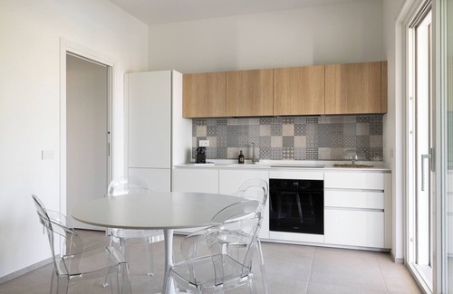 Termoli Apartment | White Heron Bay - Bora