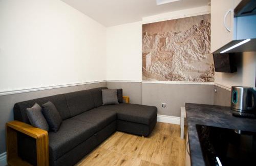 Bialystok Apartment | White Home Apartment