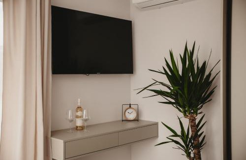 Cluj-Napoca Apartment | White House Iris - Aparthotel Cluj Napoca