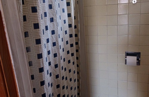 Ely Hotel | White Pine Motel