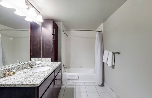 White Plains Apartment | White Plains One Bedroom, Short Walk to Train