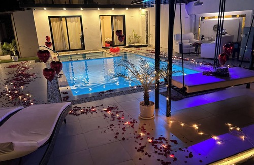 Maina Villa | White Tiger Goa - One bedroom villa with Private Pool & indoor couple Jacuzzi