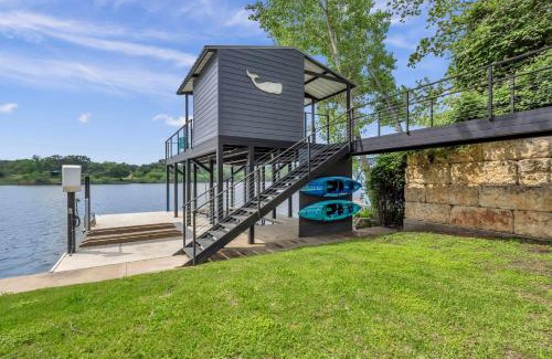 Burnet House | White Whale Concierge Services