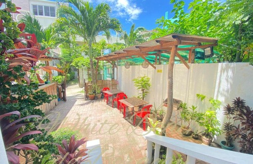 Boracay Island Hotel | WHITEBEACH DE BORACAY STATION 1 (EXTENSION)