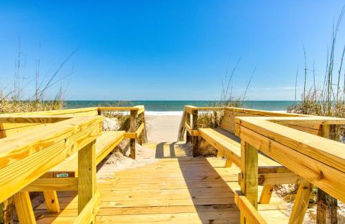 North Carolina Coast Apartment | Whitecaps D by Carolina Beach Realty
