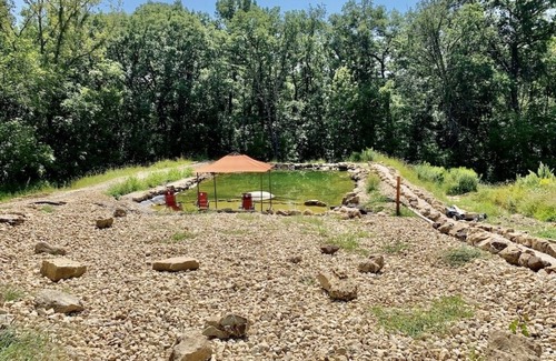 Waterville Cabin | Whitetail Ridge Log Cabin w/Hot Tub Jacuzzi