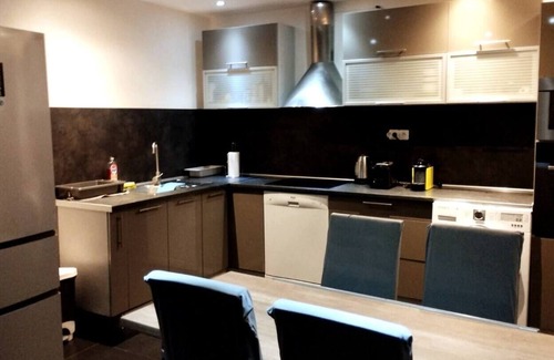 Voltaire - Saint Amour Apartment | Whole apartment in the heart of Lyon - Place Guichard/ Saxe Gambetta