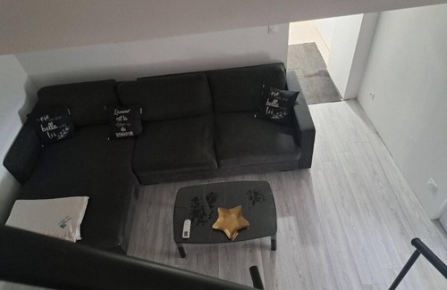 Pinet Apartment | Whole house: accommodation - Pinet, France