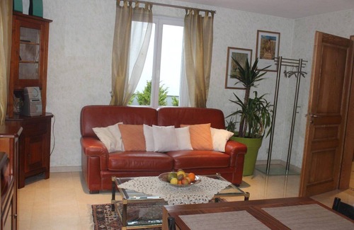 Village-Neuf House | Whole house of charm in peace