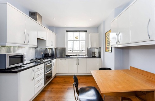 Angel Apartment | Wicklow Street | Pro-Managed