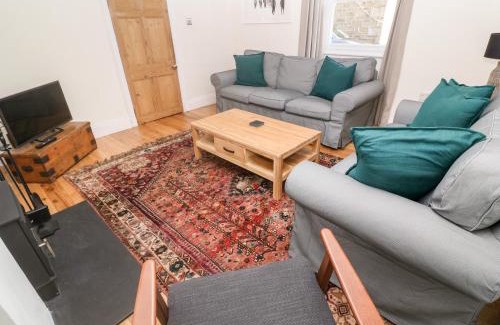 Flushing House | Widgeons Keel