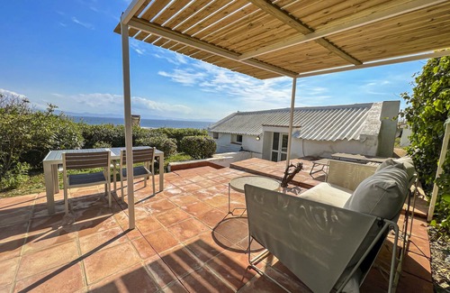 Tarifa Cottage | WIFI Sea Side Romantic Nest
