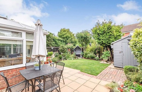 Cockernhoe Apartment | Wigmore Lodge - FREE Parking & Airport & M1 & Contractor & Leisure