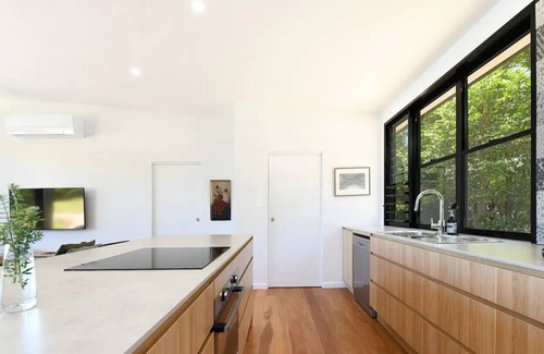 Maleny House | Wild Rosemary Lodge -