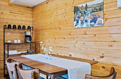 Greer House | Wildflower Retreat Bungalow