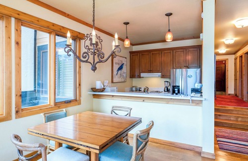 Elkhorn Condo | Wildflower Retreat with Resort Access | Pool, Golf, and More!