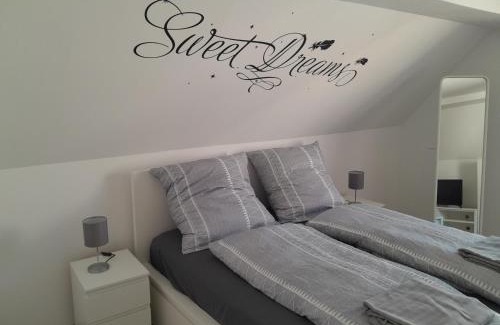 Weisenheim am Sand House | Willkommen in Weisenheim am Sand