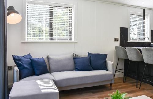 Ingleton House | Willow Lodge