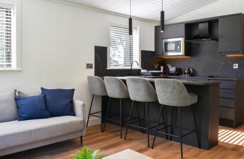 Ingleton House | Willow Lodge