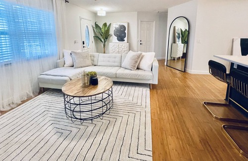 Willoughby Acres House | Willow Pool Home - 3 Bedroom 2 Bath