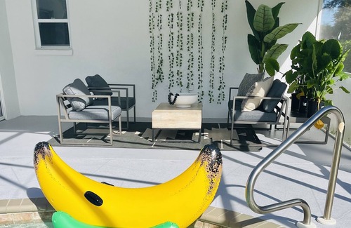 Willoughby Acres House | Willow Pool Home - 3 Bedroom 2 Bath