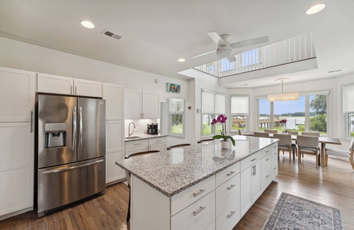 Savannah House | Wilmington Island 2BR River Home - Sunset Views!