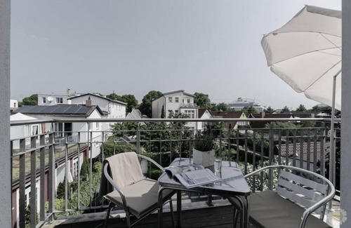 Warnemuende Apartment | Windjammer - studio on power, Duplex apartment, quiet location, 2 - 6 pers.