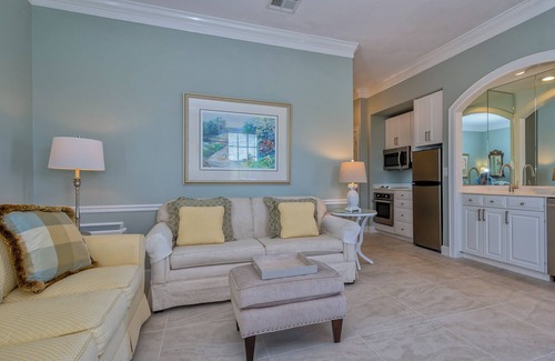 Osprey Condo | Windsor Lodge Unit 20, condo, close to beaches, pool