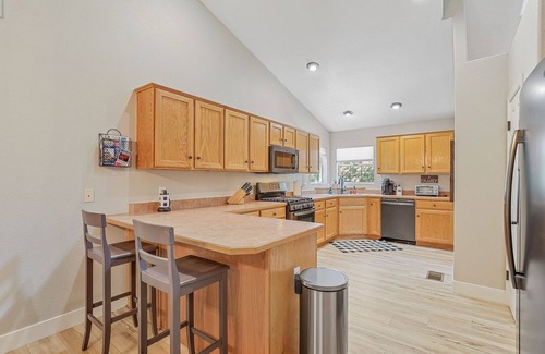 Flagstaff House | Wine Down in this Flagstaff Golf Retreat