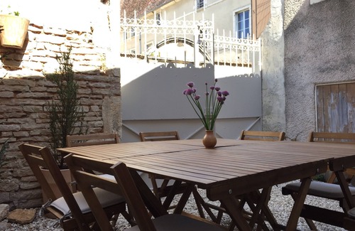 Noyers-sur-Serein House | Winegrower Old House