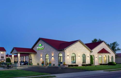 Lake Delton Hotel | Wingate by Wyndham Wisconsin Dells Waterpark