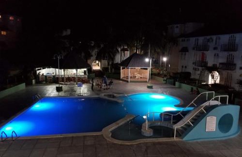 Ocho Rios Apartment | WINS On The Beach (@ Sandcastles Resort)