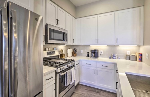 Winter Park Condo | Winter Park Condo w/Fireplace - 4 Mi to Slopes!
