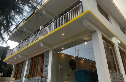 Bhagsu Nag House | Winterstone studio