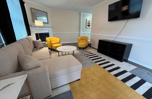 Winterville House | Winterville Wonderland: The best place to stay in the Greenville area! 2