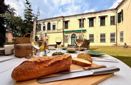 Sant'Agostino Villa | Wisteria Lodge by Veneto Villa