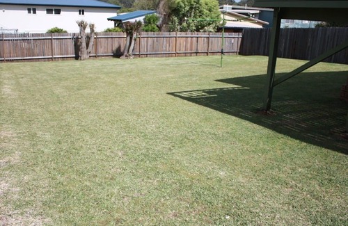 Manyana House | Within Reach Of Beach near Manyana Beach lookout PID-STRA-7145