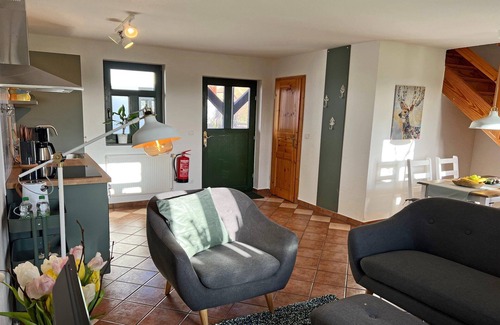 Dargun Apartment | Wohnung in Dargun mit Pool und Streichelzoo