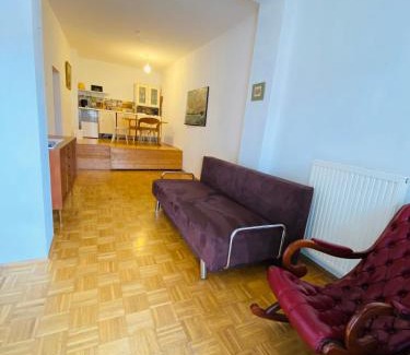 Graz City Centre Apartment | Wohnung mit Balkon, Graz Zentrum