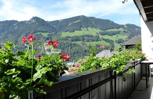 Lungern Ski Chalet | Wohnung Paradiesli