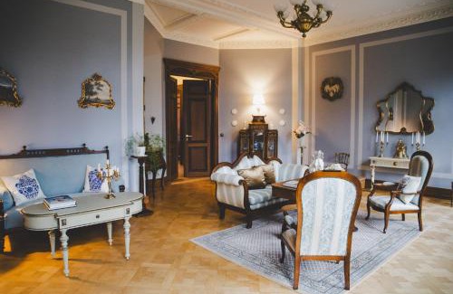 Behren-Luebchin House | Wohnung Ruth- Turmzimmer Anno1869 Herrenhaus Viecheln