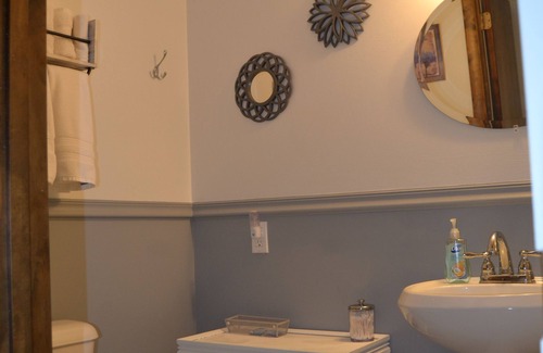 Hermann Bed & Breakfast | Wolke Suite - Himmel Haus Bed & Breakfast