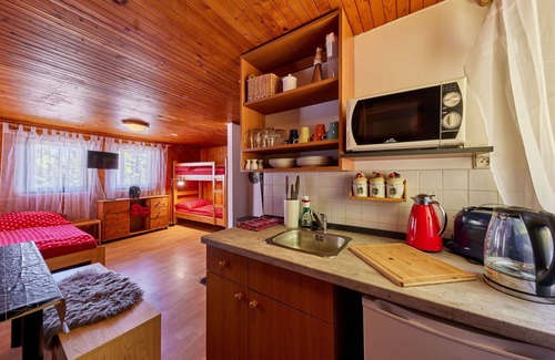 Mlade Buky House | Wonderful private villa for 4 guests with WIFI, pool, TV, patio and pets allowed