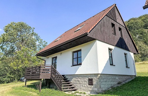 Starkov House | Wonderful private villa for 8 guests with WIFI, pool, TV, patio, pets allowed and panoramic view