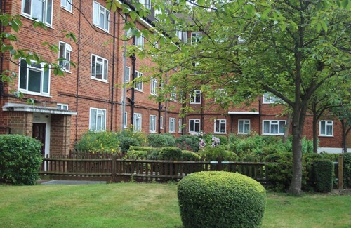Brent Apartment | Wonderful Apartment in Wembley. London