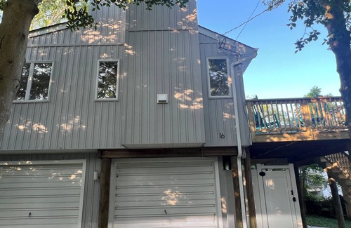 Barnegat Light House | Wonderful Beach House-5 blocks to LightHouse & 2 blocks to beach- Open 8/25-9/1!