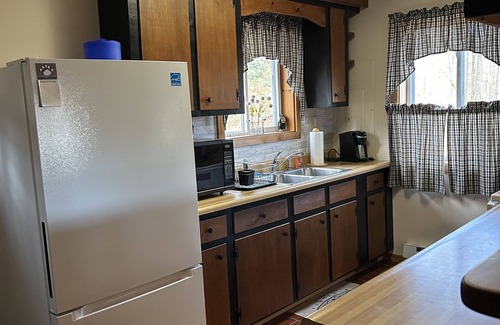 Greentown Cabin | Wonderful Cabin in Greentown, Pa